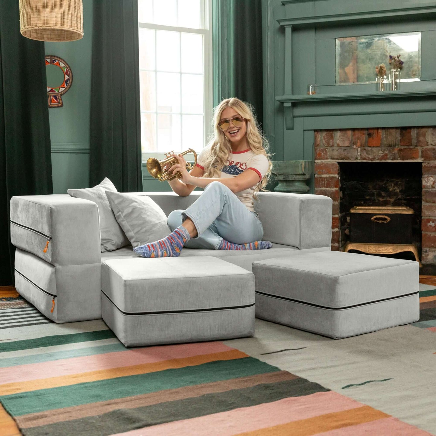 Jaxx Zipline Convertible Sleeper Loveseat & Ottomans; Ice