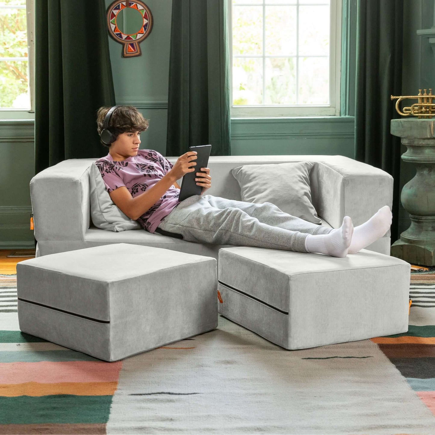 Jaxx Zipline Convertible Sleeper Loveseat & Ottomans; Ice